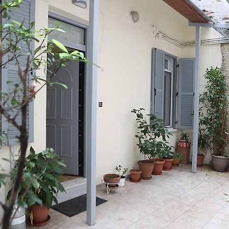Όμορφο Διαμέρισμα Σε Διατηρητέο Κτίσμα Στην Αθήνα מראה חיצוני תמונה
